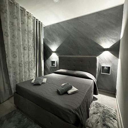 Urban House Bed & Breakfast Катания Екстериор снимка