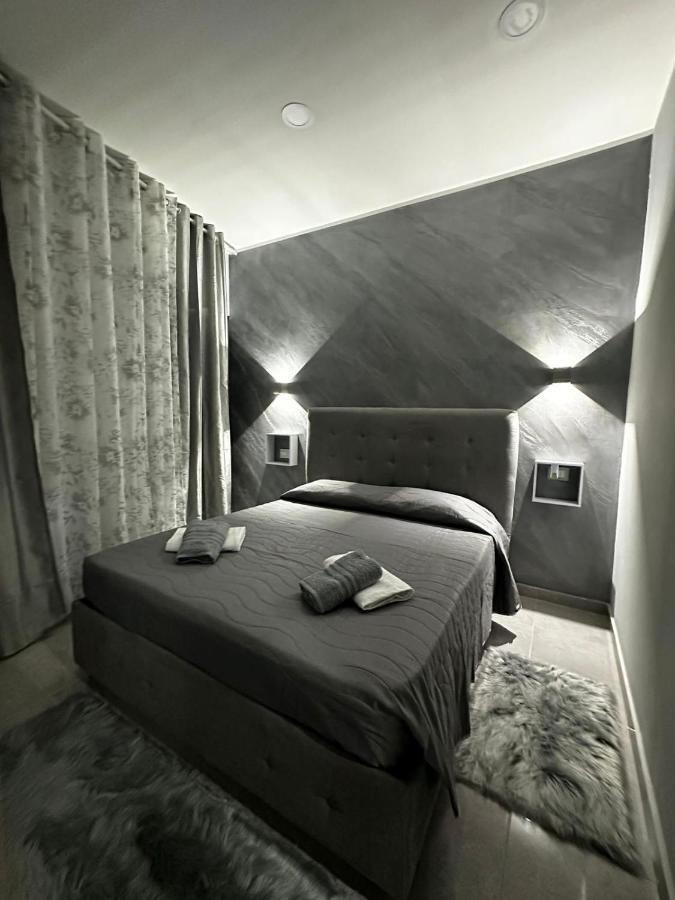 Urban House Bed & Breakfast Катания Екстериор снимка